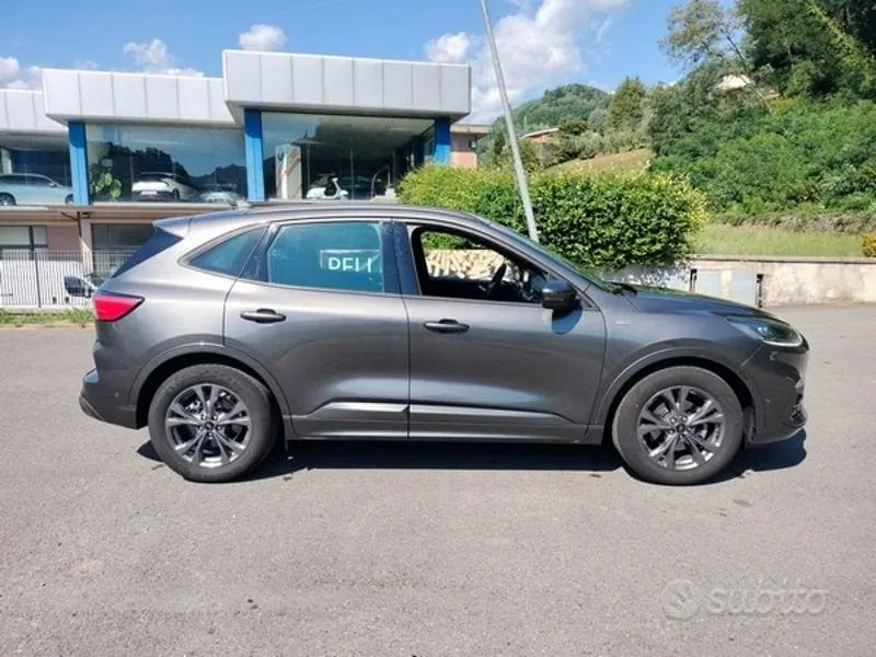 Ford Kuga 2022 photo 4