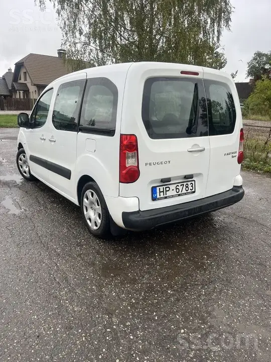 Peugeot Partner 2011 photo 4