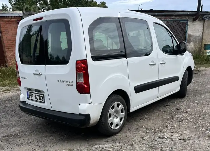 Peugeot Partner 2011 photo 5