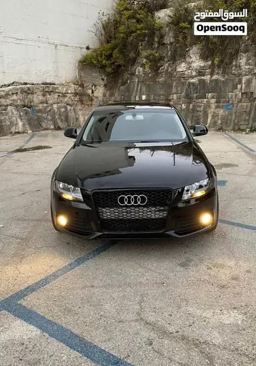 Audi A4 2012 photo 2