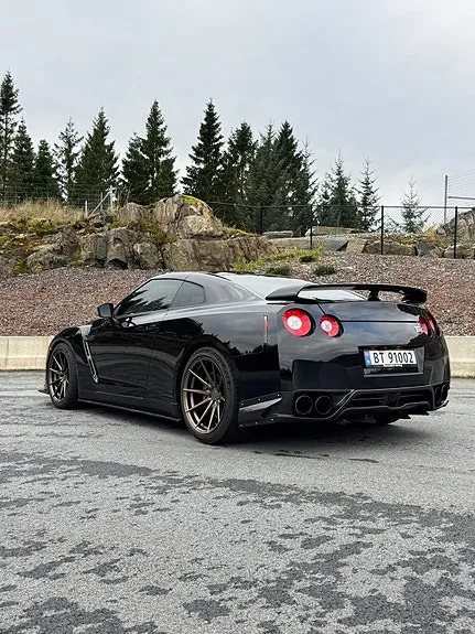 Nissan Gt-R 2008 photo 4