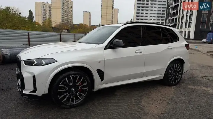 BMW X5 2024 photo 5