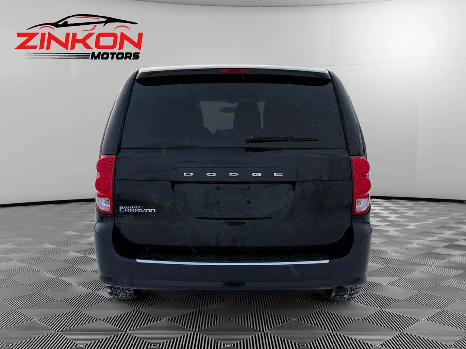 Dodge Grand Caravan 2017 photo 4