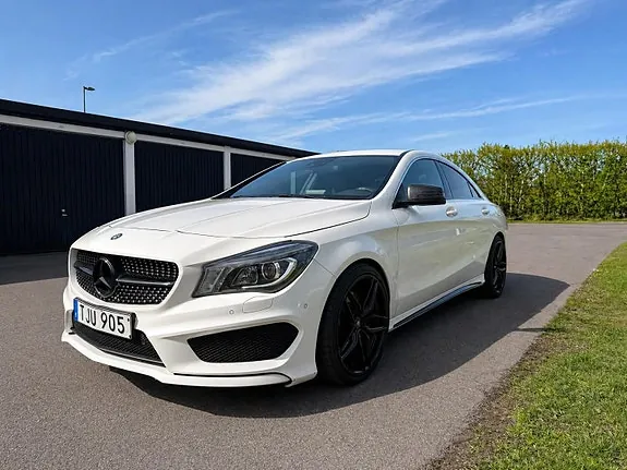 Mercedes-Benz Cla250 2015 photo 2