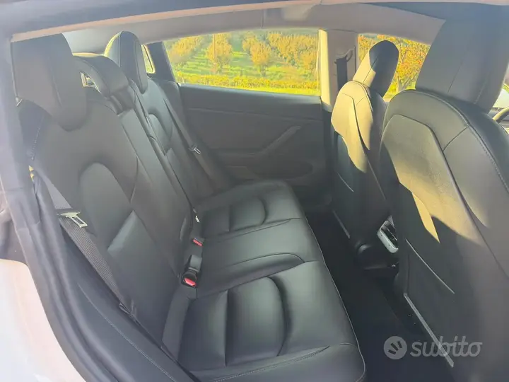 Tesla Model 3 2021 photo 5