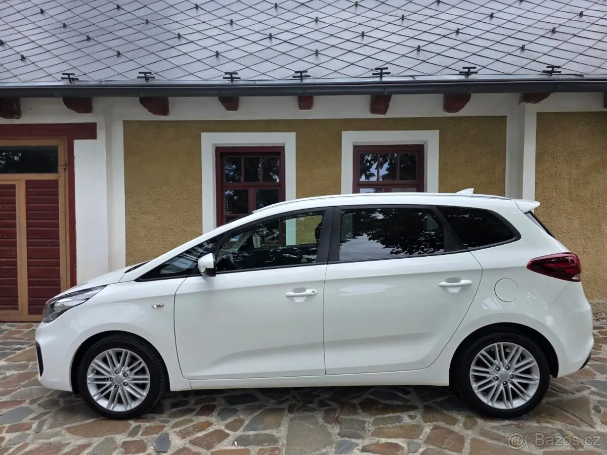 Kia Carens 2019 photo 5