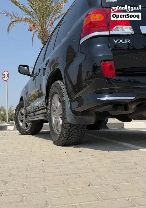 Toyota Land Cruiser 2014 photo 3