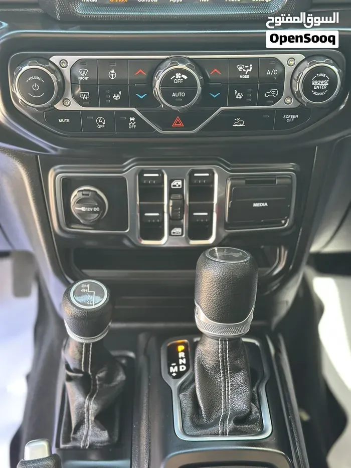 Jeep Wrangler 2023 photo 4