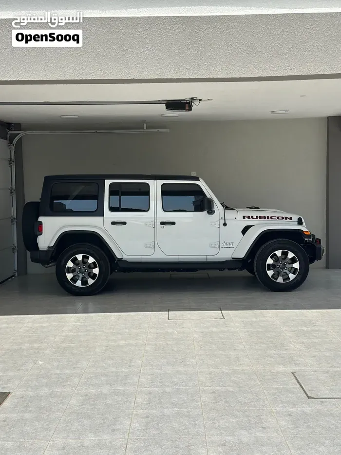 Jeep Wrangler 2023 photo 2