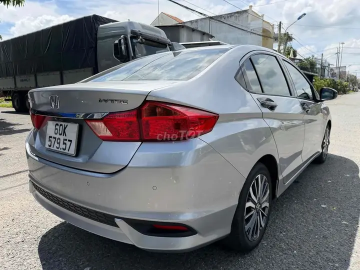 Honda City 2018 photo 2