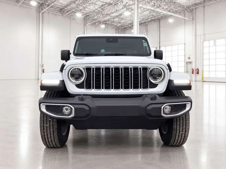 Jeep Wrangler 2024 photo 3