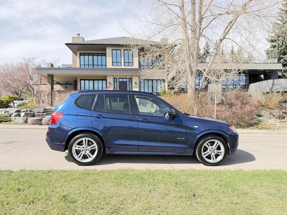 BMW X3 2012 photo 4