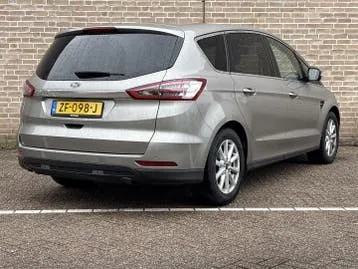 Ford S-Max 2016 photo 2