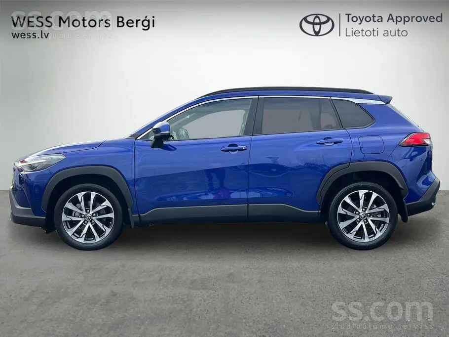Toyota Corolla Cross 2023 photo 3