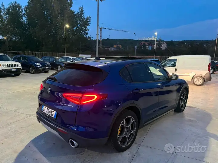 Alfa Romeo Stelvio 2021 photo 2