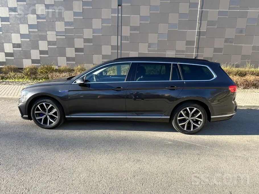 Volkswagen Passat 2021 photo 4
