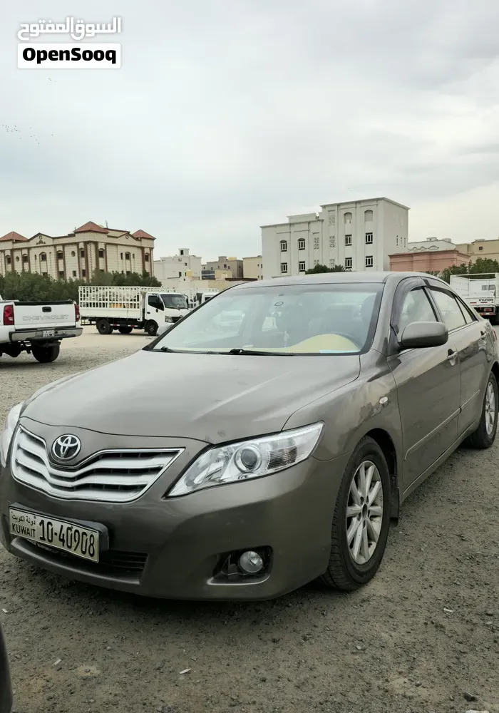 Toyota Camry 2011 photo 2