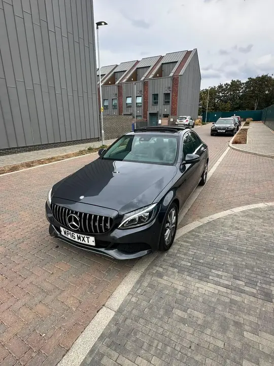 Mercedes-Benz C-Class