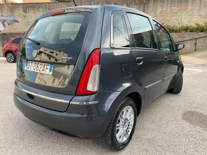Lancia Musa 2009 photo 4