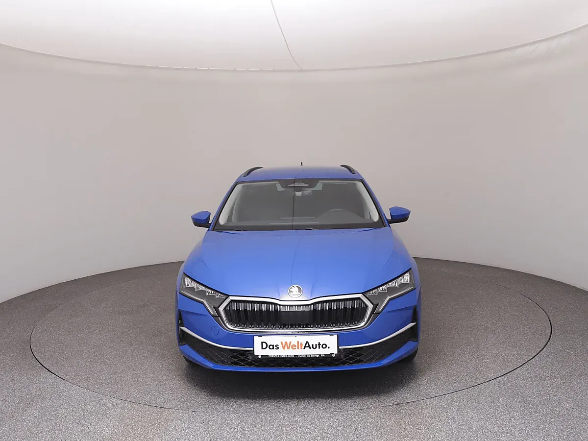 Skoda Octavia 2026 photo 3