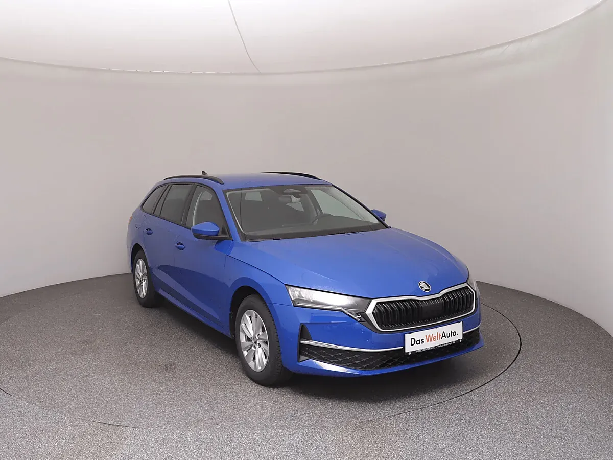 Skoda Octavia 2026 photo 2