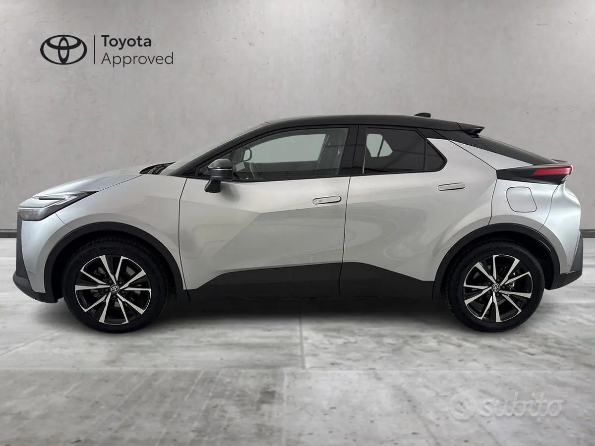 Toyota C-Hr 2025 photo 3