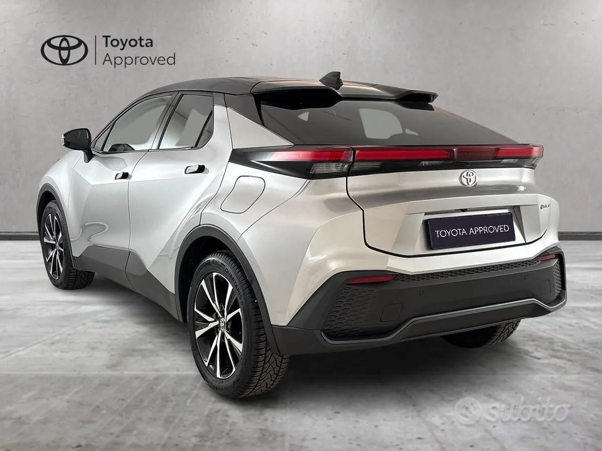 Toyota C-Hr 2025 photo 5