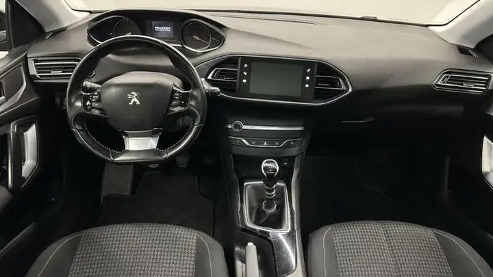 Peugeot 308 Sw 2020 photo 3