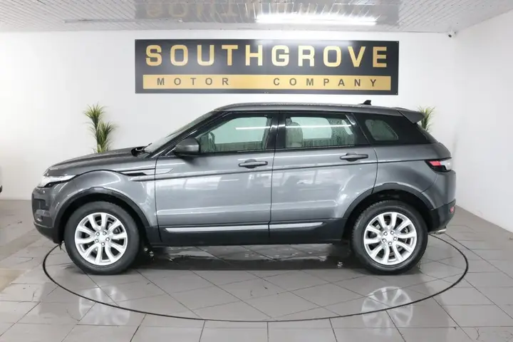 Land Rover Range Rover Evoque 2015 photo 4