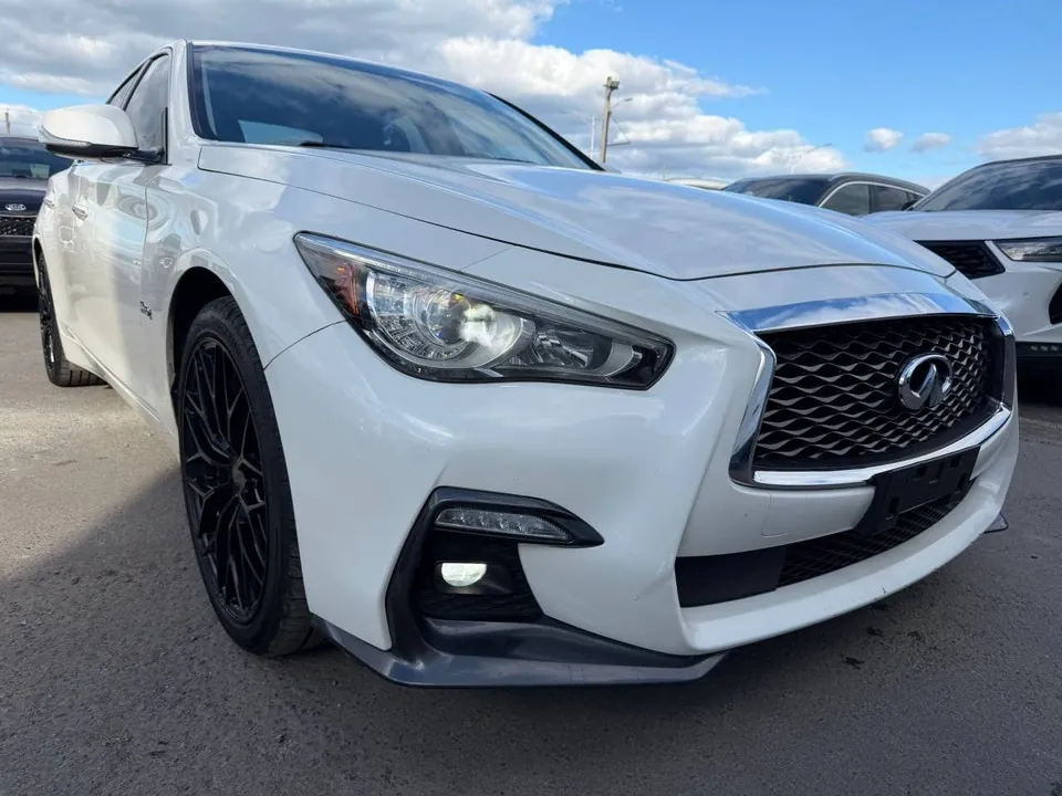Infiniti Q50 2019 photo 2
