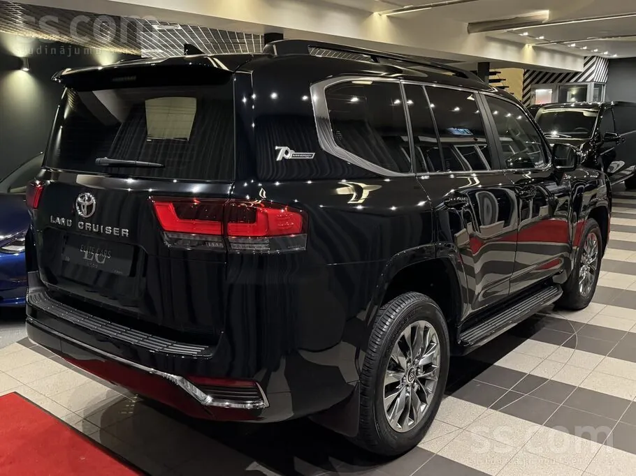 Toyota Land Cruiser 2022 photo 4