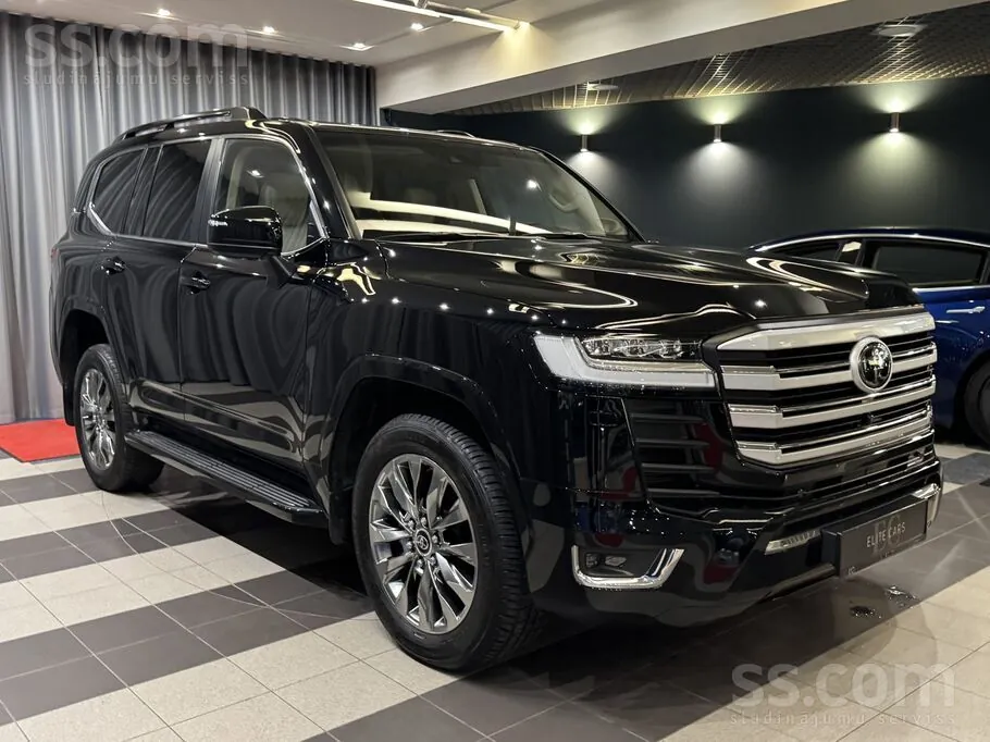 Toyota Land Cruiser 2022 photo 3