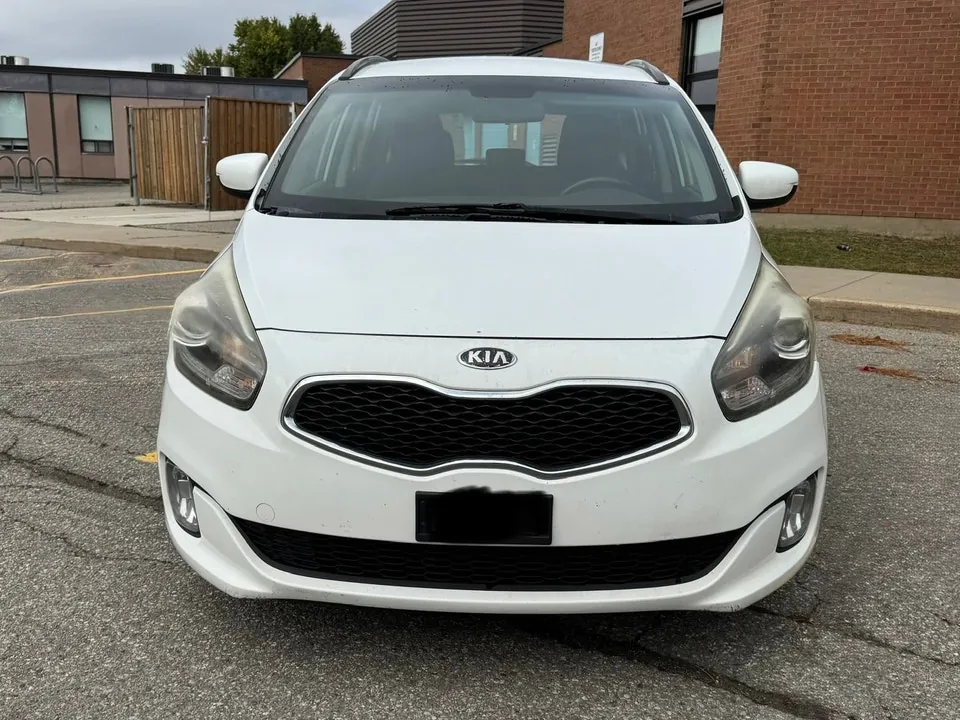 Kia Rondo 2014 photo 2