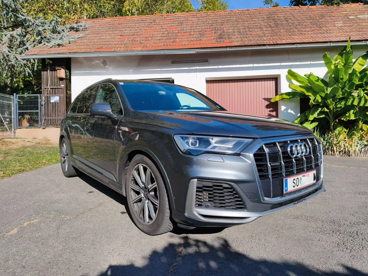 Audi Q7 2021 photo 3