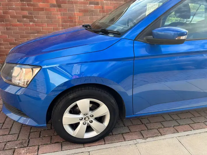 Skoda Fabia 2017 photo 4