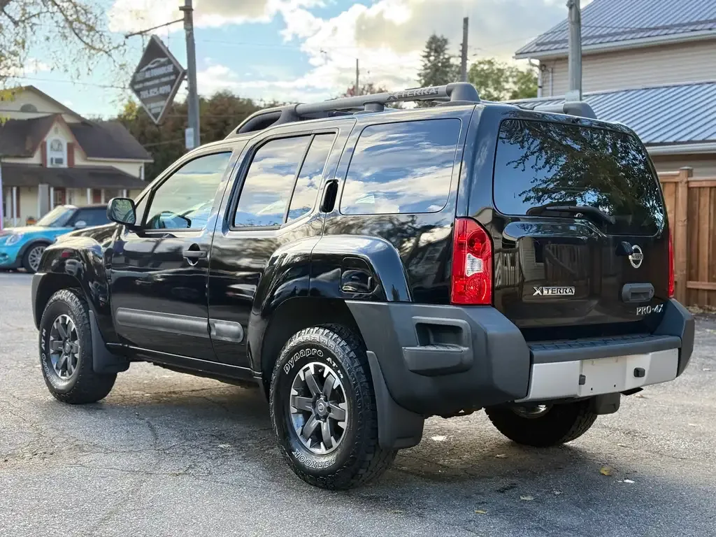 Nissan Xterra 2015 photo 4