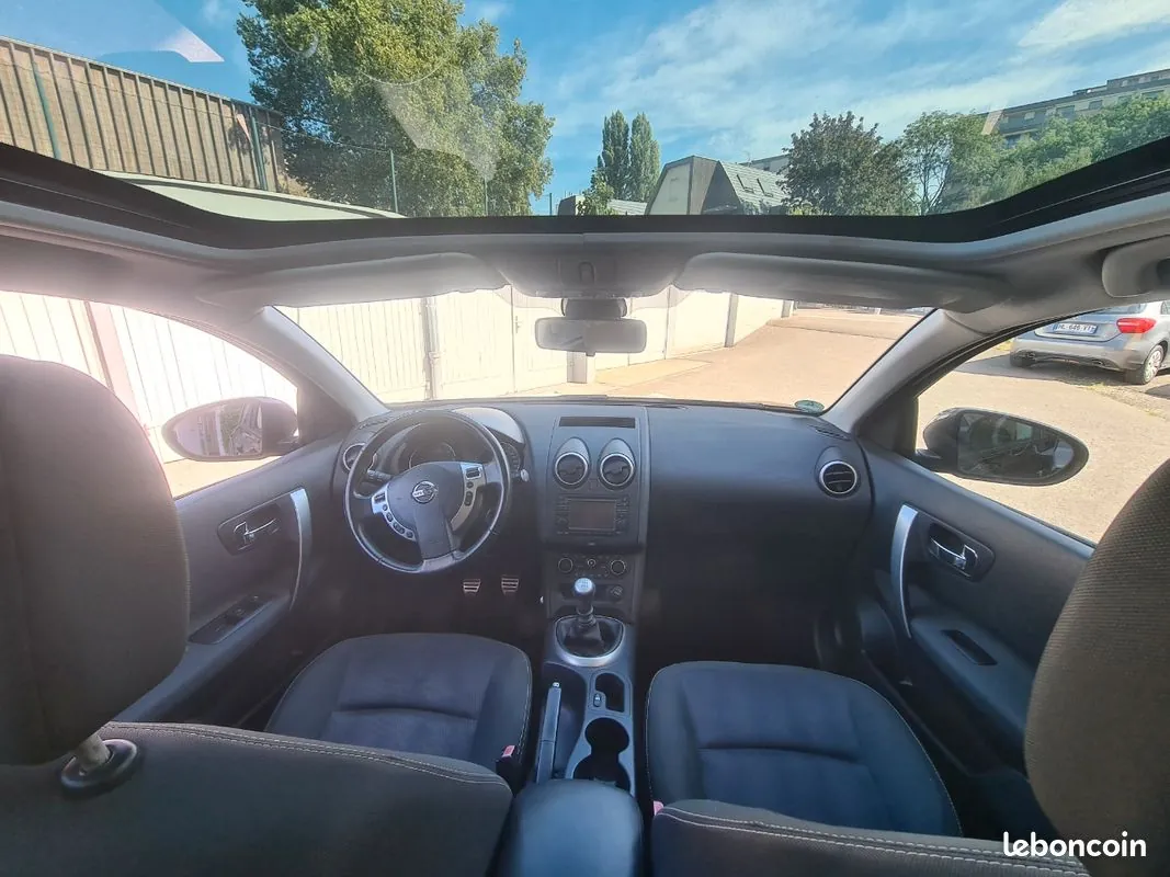 Nissan Qashqai 2012 photo 3