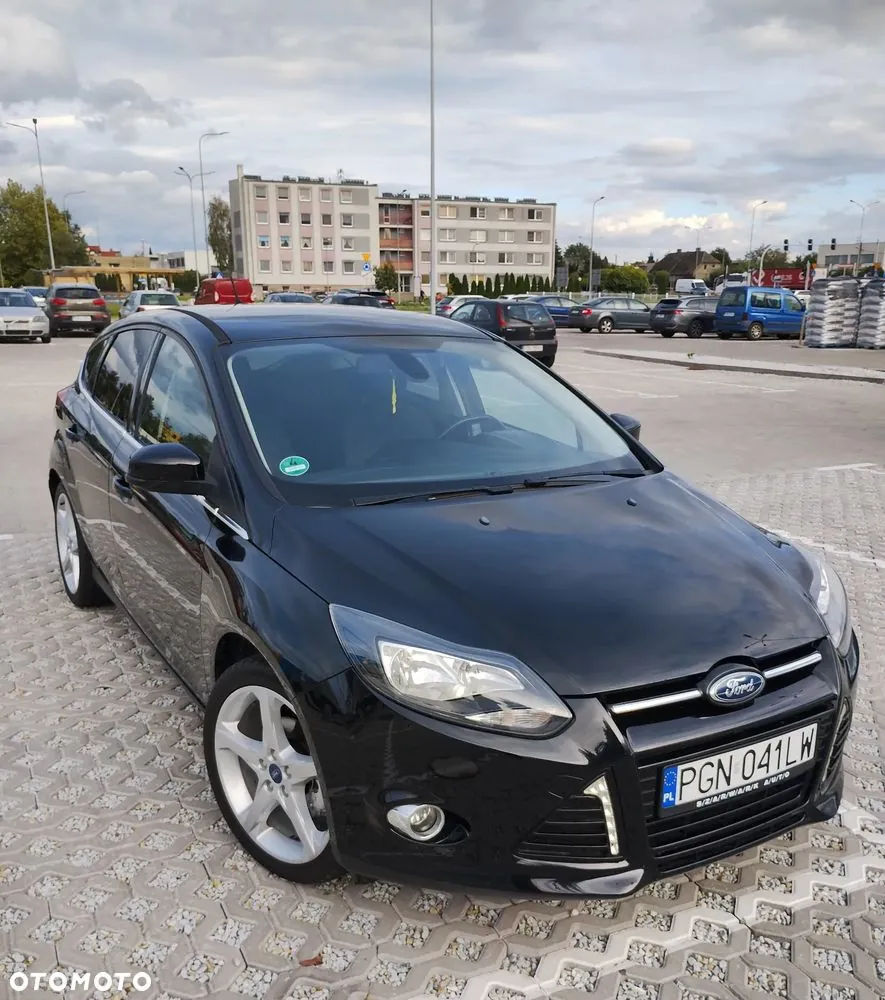 Ford Focus 2014 photo 2