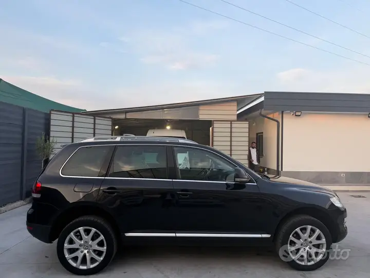 Volkswagen Touareg 2009 photo 4