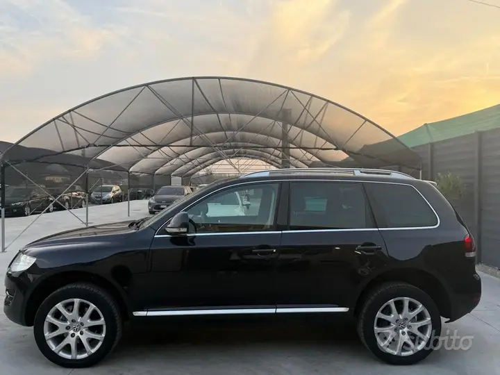 Volkswagen Touareg 2009 photo 5