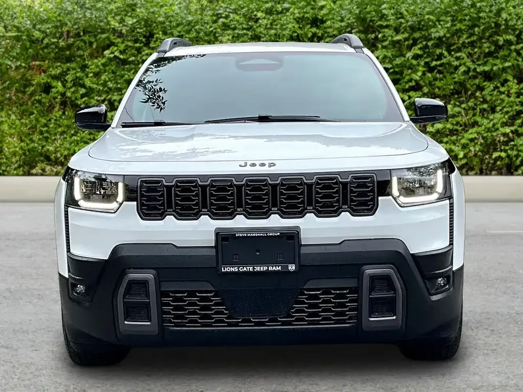 Jeep Cherokee 2026 photo 2