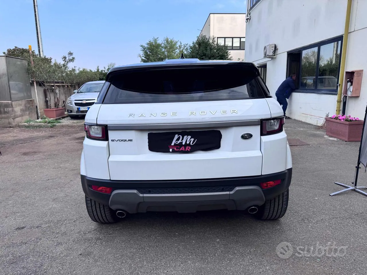 Land Rover Range Rover Evoque 2017 photo 4
