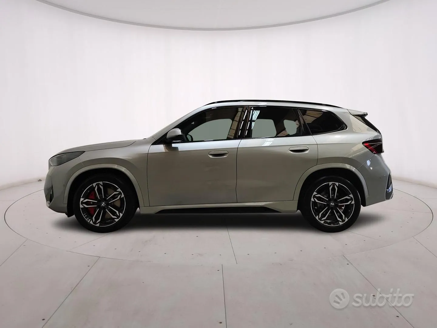BMW X1 2023 photo 3