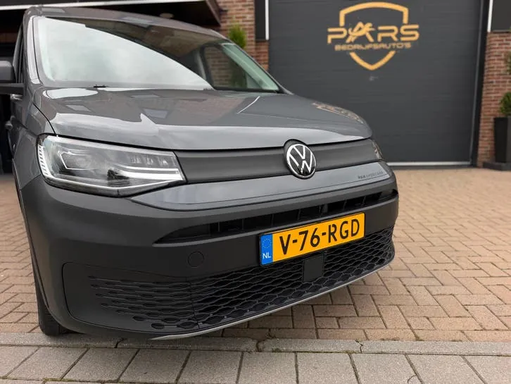 Volkswagen Caddy Cargo 2023 photo 3