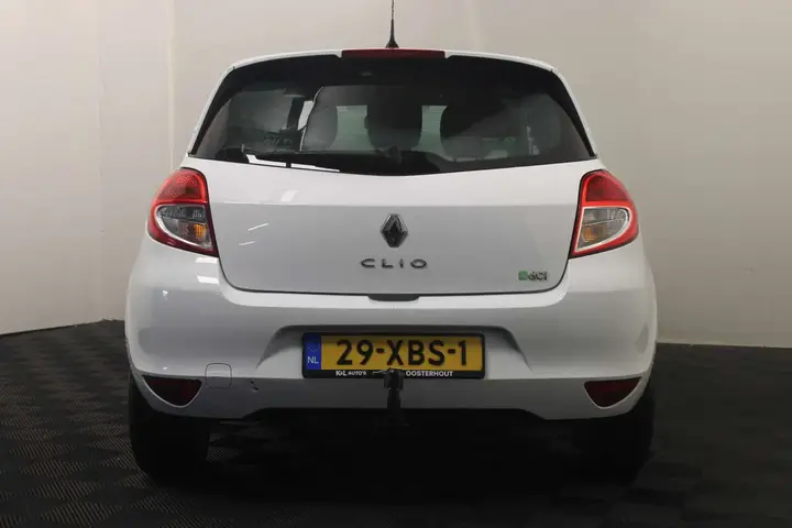 Renault Clio 2012 photo 5