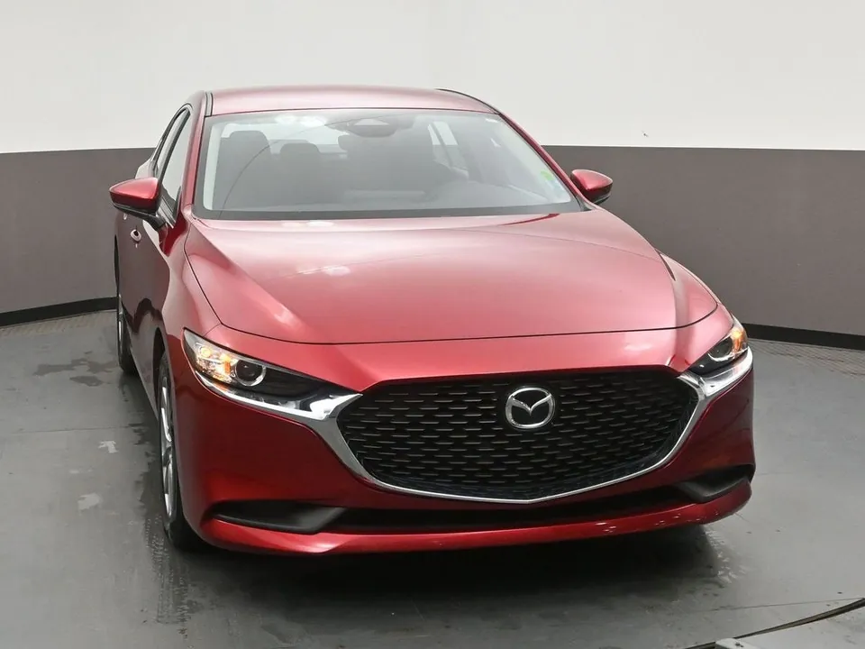Mazda 3 2025 photo 2