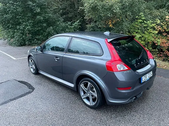 Volvo C30 2012 photo 2