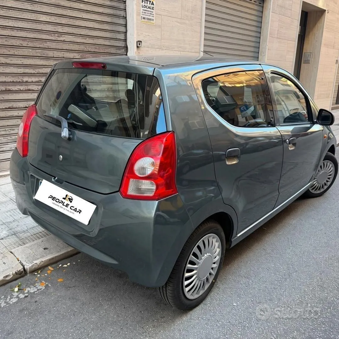 Suzuki Alto 2010 photo 4