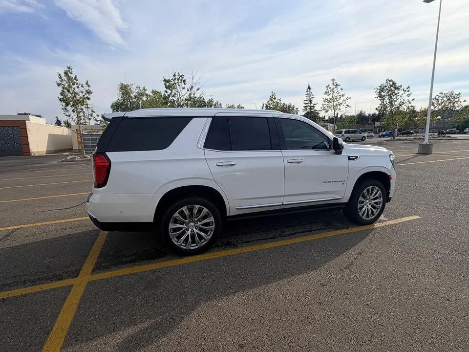 GMC Yukon 2023 photo 3