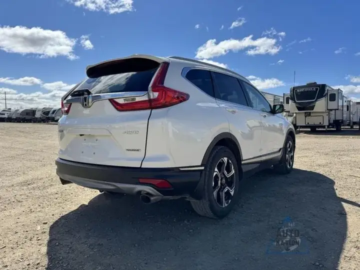 Honda Cr-V 2018 photo 3